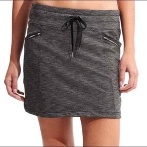 ATHLETA MODERN METRO SKORT